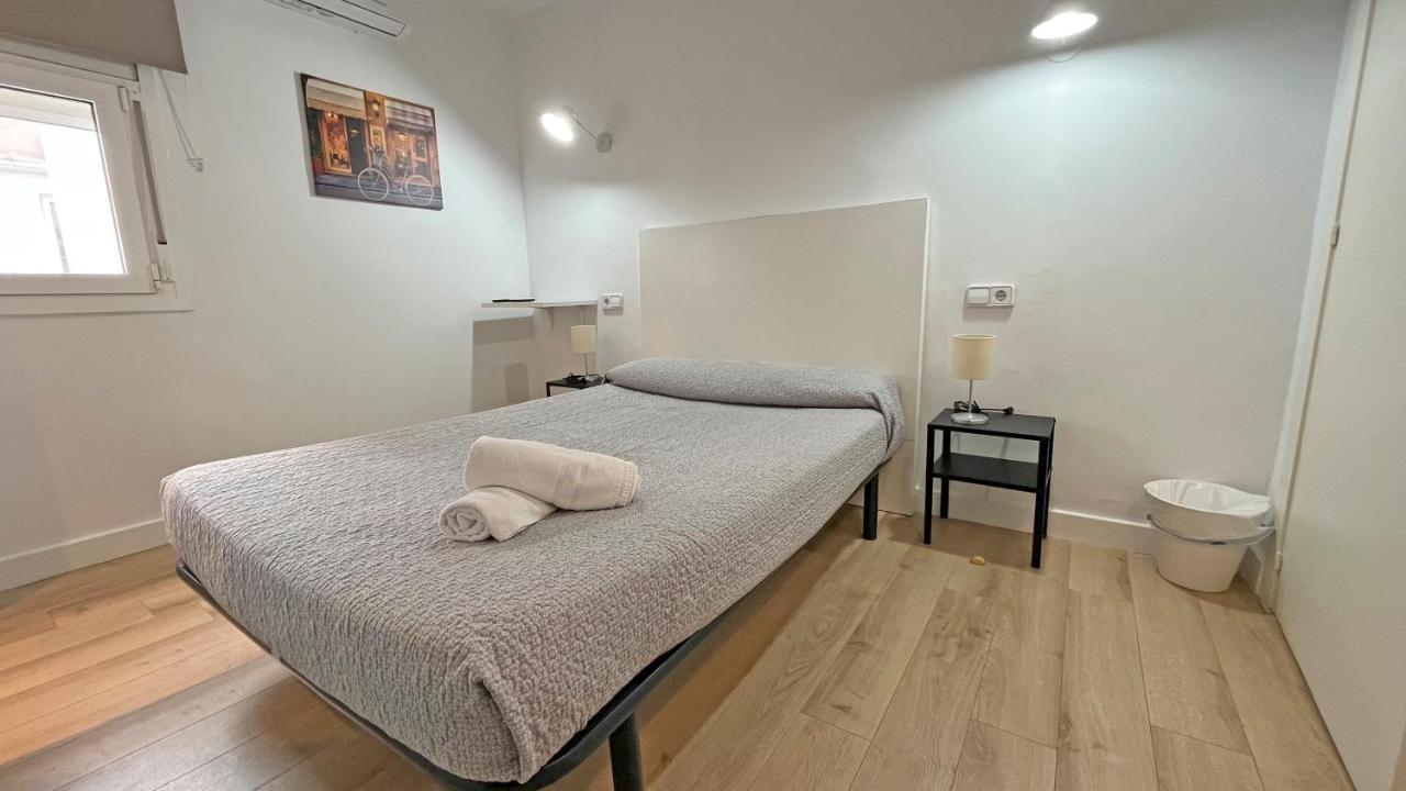 Hostal La Premsa Ареньш-да-Мар Екстер'єр фото