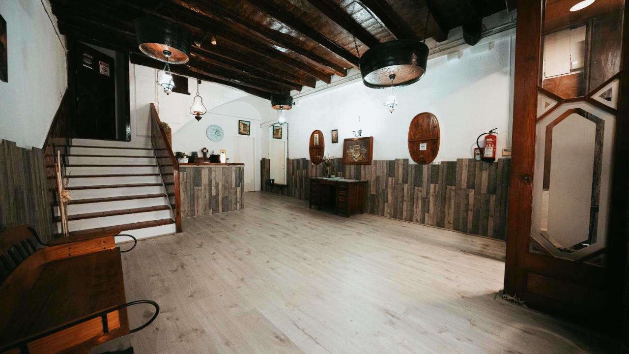 Hostal La Premsa Ареньш-да-Мар Екстер'єр фото