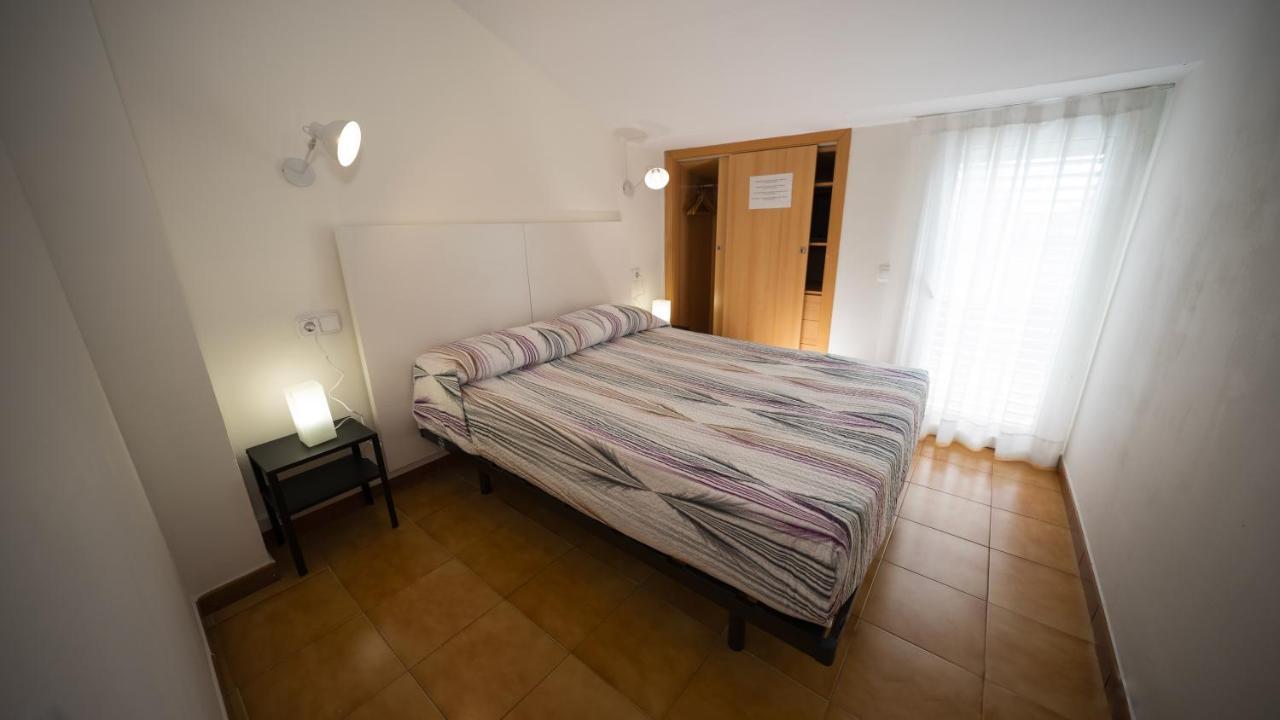 Hostal La Premsa Ареньш-да-Мар Екстер'єр фото